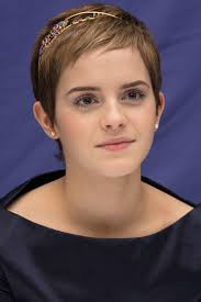 A short haircut is simplistic drama, beautiful, and timeless. Emma Watson S Best Hairstyles Emma Watson Haircuts And Hair Color