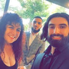 What better way to celebrate Octo-bird than with some of the spectacular  birds in our aviary! ZooTampa is home to approximately 300 birds from  around the world cared for by our amazing