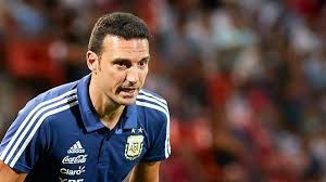 Desde entonces está recluido en el predio de la afa, en ezeiza. Scaloni Fue Confirmado Como Tecnico De La Seleccion El Grafico