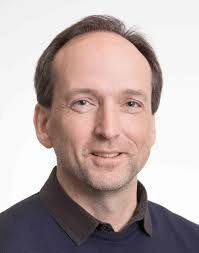 Nonlinear Observer Design and Strapdown Inertial Navigation Systems for  Unmanned Aerial Vehicles