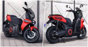 Seat S New Electric E Scooter Previews 2020 Production Model With 115km Range Carscoops E Scooter Scooter Motorcycles And Scooter