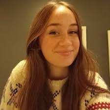 Marie Bergin's Instagram, Twitter & Facebook