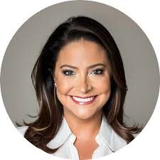 Heather Buxton's Instagram, Twitter & Facebook