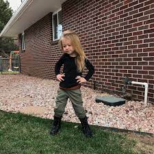Kim possible shego has abrasive nature which makes her enjoy teasing and insulting people around her. No Sew Diy Kim Possible Kids Costume Primary Com