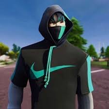 Der fortnite ikonik skin wird als promo in verbindung mit den neuen samsung s10 s10 und s10e verteilt. Fortnite Gucci Wallpapers Wallpaper Cave