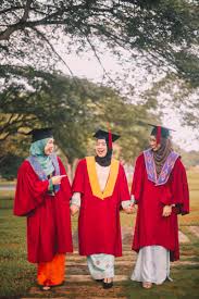 Jasa ibu yang mengandungkan kita dan bakti bapa yang membela kita sehingga dewasa tidak mampu dibalas dengan emas permata atau wang ringgit. Utm Event Twt Fesko Twitter