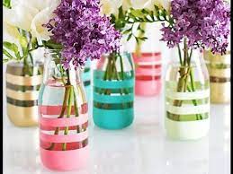 Si daca sotul tau te mai surprinde din cand in cand cu o floare, atunci vei avea nevoie de o vaza. Diy Cum Sa Faci Vaza Pentru Flori Din Sticla De Teddy Youtube