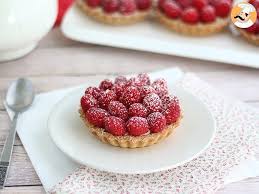 Tartelettes Aux Framboises Tres Facile Et Rapide Recette Ptitchef Recette Mini Tarte Recette Cookies Moelleux Framboise