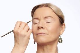 SOLO personal make-up school