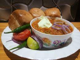 Ritu S Yummy Kitchen Pav Bhaji Mumbai Special And Famous Street Food Y Street Food Food Pav Bhaji
