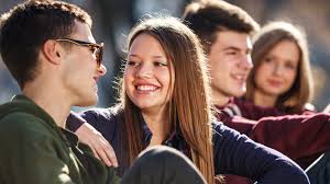 Rosarote brille, kribbeln im bauch, weiche knie. Bist Du Verliebt 147 Rat Auf Draht