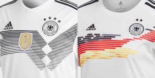 Die deutsche nationalmannschaft gehört zu den erfolgreichsten mannschaften auf der ganzen welt. Deutschland Trikot 2021 Shop Dfb Trikot 2021 Kaufen