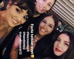 Beyaz, kanald.com.tr ye gelen sorulardan burcu özberk, hande erçel'in dizideki karakterleri ile. Burcu Ozberk Hande Ercel Hande Ercel Pole Star