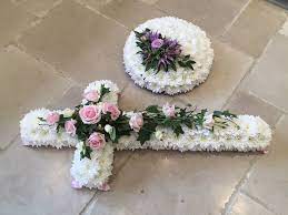 We deliver to any toronto and gta funeral home and service. Aylesbury Funeral Florist Willow House Flowers Funeral Flowers And Arrangements Throughout Beds Bucks Herts Northants Oxfordshire