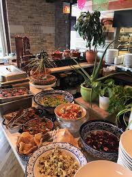 From appetizers to desserts, the following list of cinco de mayo food options will help you plan your cinco de mayo party menu! Cinco De Mayo Celebrations In Chicago Chicago Food Magazine