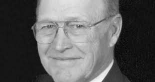 Bill Vander Maten, 90, Hull