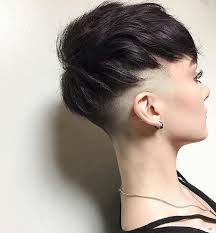 Take A Look At These Hot New Short Haircuts For Women Who Know How To Stay Stylish When Y Trendy Short Hair Styles Trendy Short Haircuts Cool Short Hairstyles
