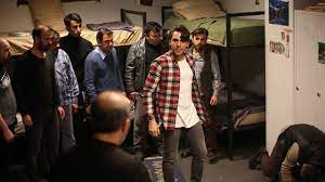 Aceasta este un nou episod din serialul tau turcesc favorit. Bana Sevmeyi Anlat O SingurÄ Privire Serial Turcesc Online Tradus In Romana