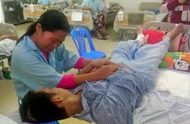 Kết quả hình ảnh cho thương binh nặng trên giường