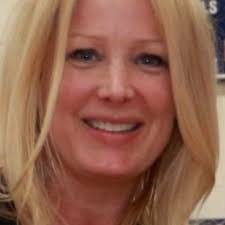 Lisa Slover's Instagram, Twitter & Facebook