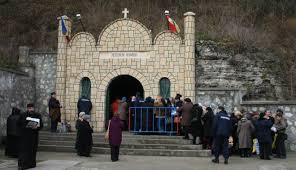 Enhancement points (ep points) are system for improving your existing skills. Mii De Pelerini AÈteptaÈi La MÄnÄstirea PeÈtera Sfantului Apostol Andrei Cuget Liber