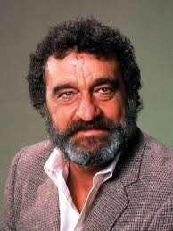 Victor French's career and friendship with Michael Landon in Little House 