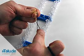 In this tutorial you will learn how to make a loom minion yourself. Loom Minion Selber Basteln Diy Anleitung Talu De