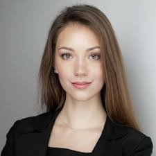 Sandra Thieme's Instagram, Twitter & Facebook