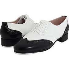 Black And White Tap Shoes Bloch Charleston Tap Shoe Black White Shipped Free At Zappos Women Oxford Shoes Saddle Oxford Shoes Oxford Shoes
