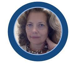 Karen Bryer's Instagram, Twitter & Facebook