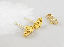 The earrings have a very chic design, each with a cluster of 7 small turquoise cabochons and 5 round brilliant c. 24k Natural Gold Nugget Earrings Wabi Sabi Solid Gold Stud Earrings Pure Gold Nugget Unique Yell Natural Gold Nugget Solid Gold Stud Earrings Natural Gold