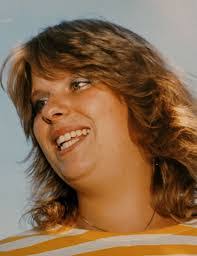 Tina Coons's Instagram, Twitter & Facebook