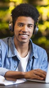 Sonja Renner's Instagram, Twitter & Facebook