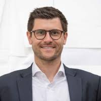 90+ "Max Vogel" profiles