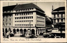 There are many places to visit nearby like the museum island/museum insel, opera house. Ak Berlin Mitte Unter Den Linden Ecke Friedrichstrasse Haus Der Schweiz Nr 2052996 Oldthing Ansichtskarten Postleitzahl 10 19