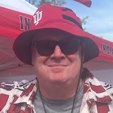 Bob Kizer's Instagram, Twitter & Facebook