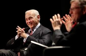 Billionaire Les Wexner Behind Victoria's Secret Built New Albany - Bloomberg