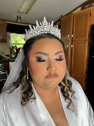 Anybody Willing to package MAKEUP from home, good salary......ncbhdh