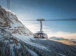 All tickets include a train ride to the glacier. Seilbahn Zugspitze