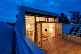 Maybe you would like to learn more about one of these? Rumah Memanjang Yang Diapit Bangunan Ini Punya Trik Agar Cahaya Dapat Masuk Ke Dalam Rumah Furnizing
