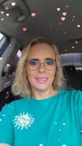 My daughter wanted me to share this for her! Hello Everyone! My name is  Lilly Cooper! I am currently 16 and a junior in high school!