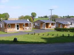 Département, adresse, nom des habitants, code insee, altitude, population, chômage, logement, impôts. Camping Municipal Du Pont Salmon Serent Destination Broceliande En Bretagne