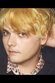 Blonde Hair Gerard Way 2014 New Single Action Cat Just Released At Bbc Radio Reading And Leeds Festival Coming Up Firs Gerard Way My Chemical Romance Gerard