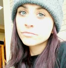 Melissa Phelps's Instagram, Twitter & Facebook