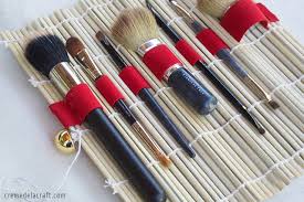 It can also be used for hanging brushes to dry tip downward. 22 Makeup Brush Holders To Keep Your Tools Clean And Ready