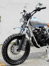 Dalam hal ini, sebisa mungkin tampilan pada yamaha scorpio harus terlihat sama persis seperti motor scrambler. Yamaha Scorpio Scrambler Bikebrewers Com