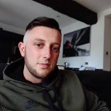 Hi all, Are there any turbo brickers that run a HX30W with chipped ECU &  EZK? (B230FK) Which injectors do you use? I am planning to use 470CC  injectors, what is your