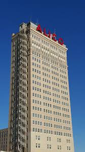 American amicable life insurance company started in 1910 in texas as a progressive market insurer. The Veritable Alico Building In Waco Texas Was Built In 1910 And Is Considered The First Skyscraper In Texas The Skyscraper Life Insurance Companies Building