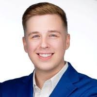 Michael Womack's Instagram, Twitter & Facebook