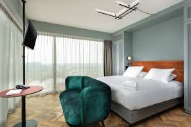 1.40 m breit (sogenannte queen betten) und davon sind meist 2 im zimmer. Olympic Hotel In Amsterdam Bei Hotelspecials De
